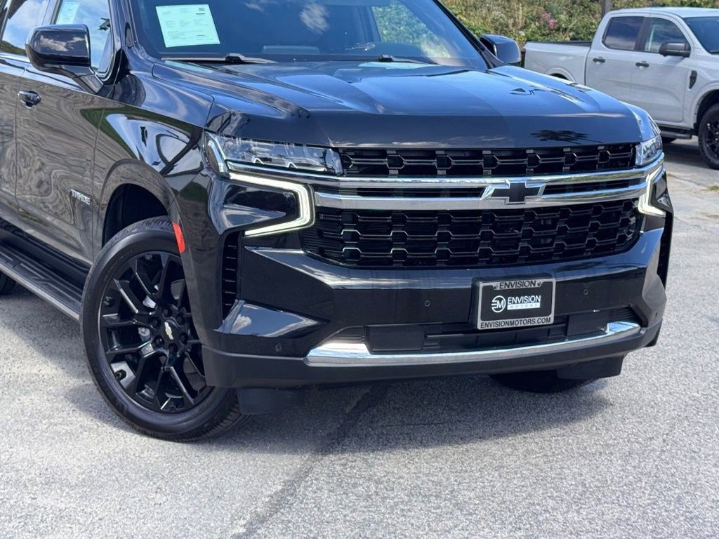 Used 2023 Chevrolet Tahoe LS image 3