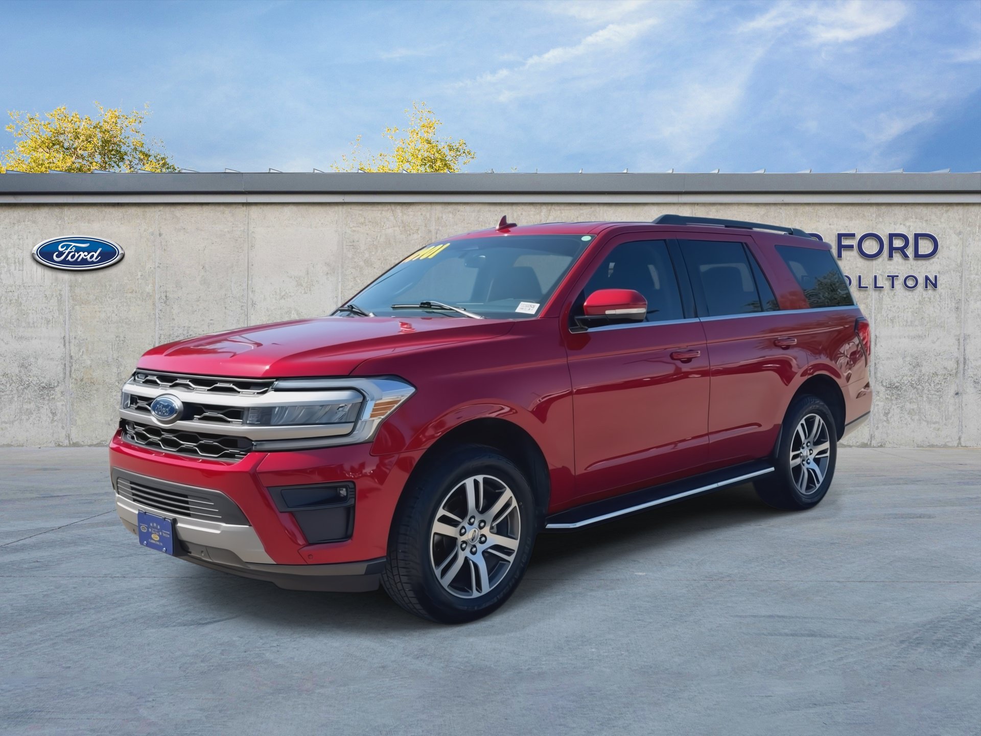 Certified 2022 Ford Expedition XLT RWD image 4