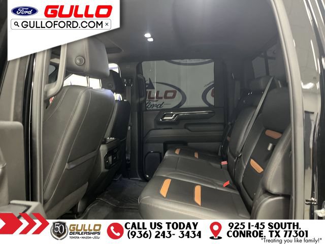 Used 2024 GMC Sierra 2500 AT4 w/ AT4 Premium Plus Package AWD/4WD image 14