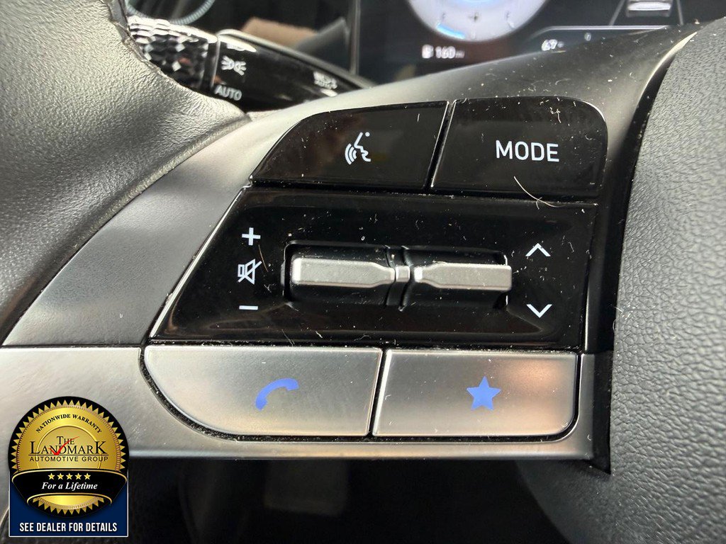 Used 2025 Hyundai Elantra SEL FWD image 10