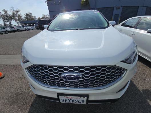 Certified 2023 Ford Edge SEL w/ Convenience Package AWD/4WD image 2