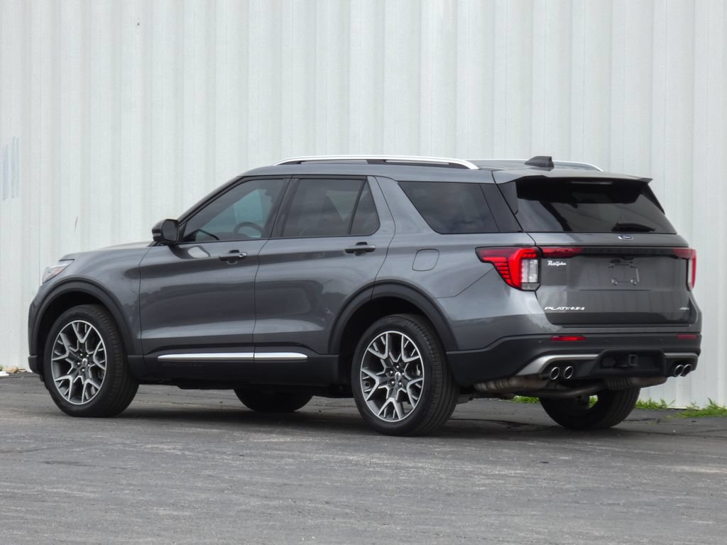 Certified 2025 Ford Explorer Platinum w/ Ultimate Package AWD/4WD image 40