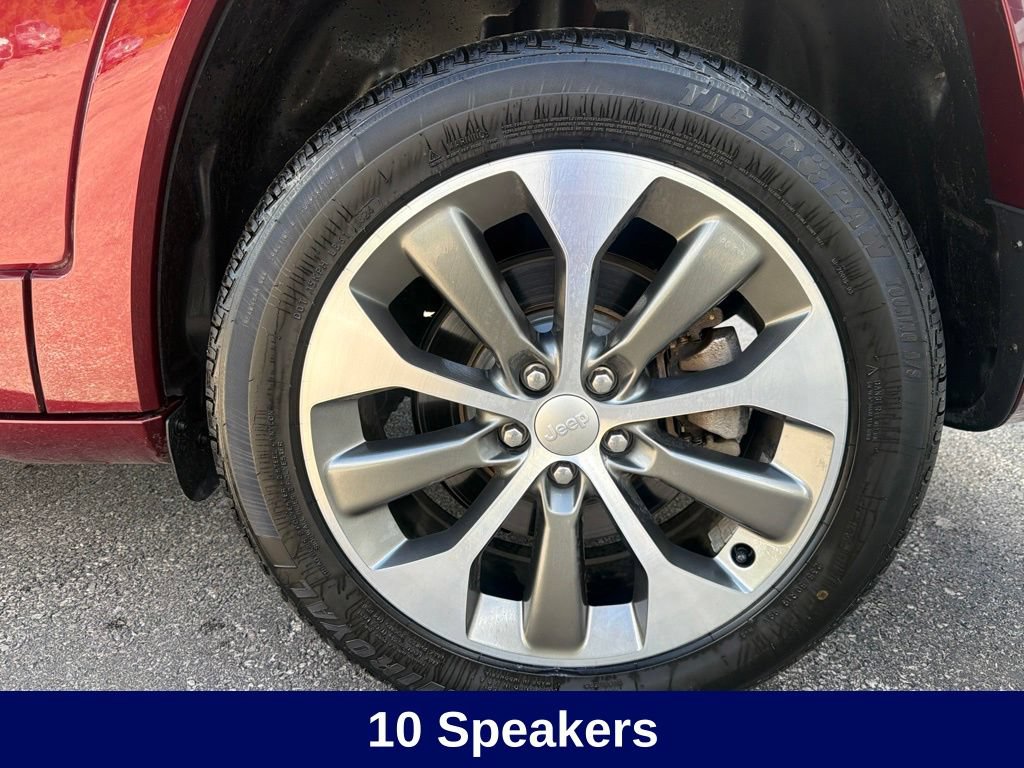 Used 2019 Jeep Cherokee Overland AWD/4WD image 14