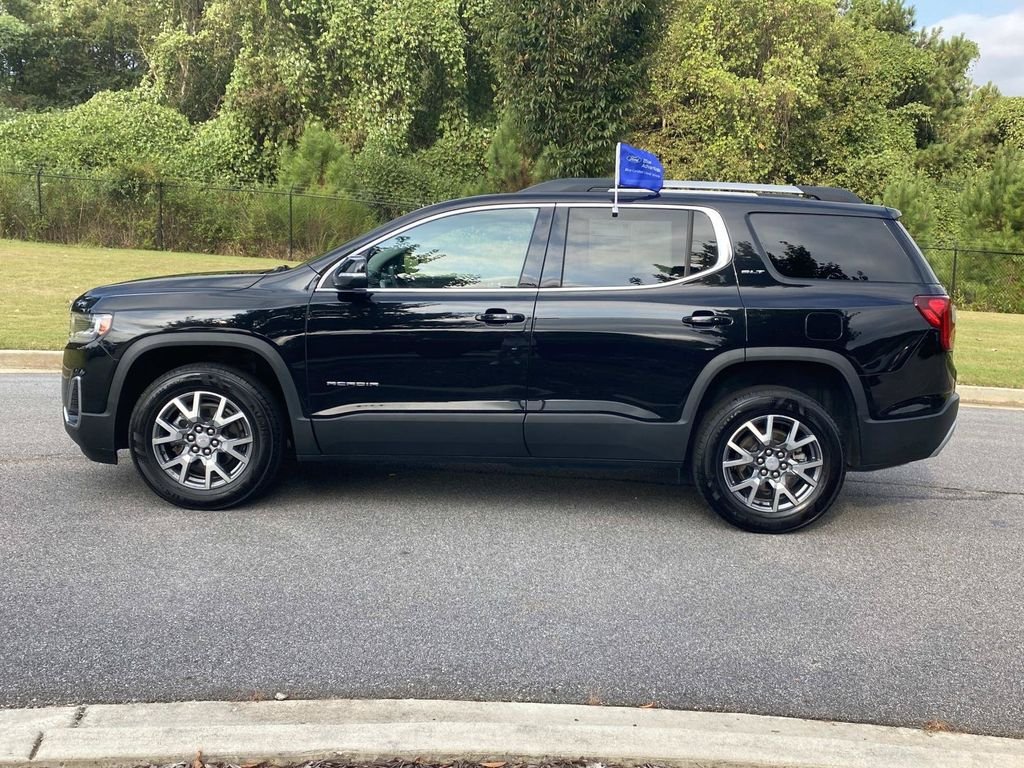 Used 2023 GMC Acadia SLT AWD/4WD image 10