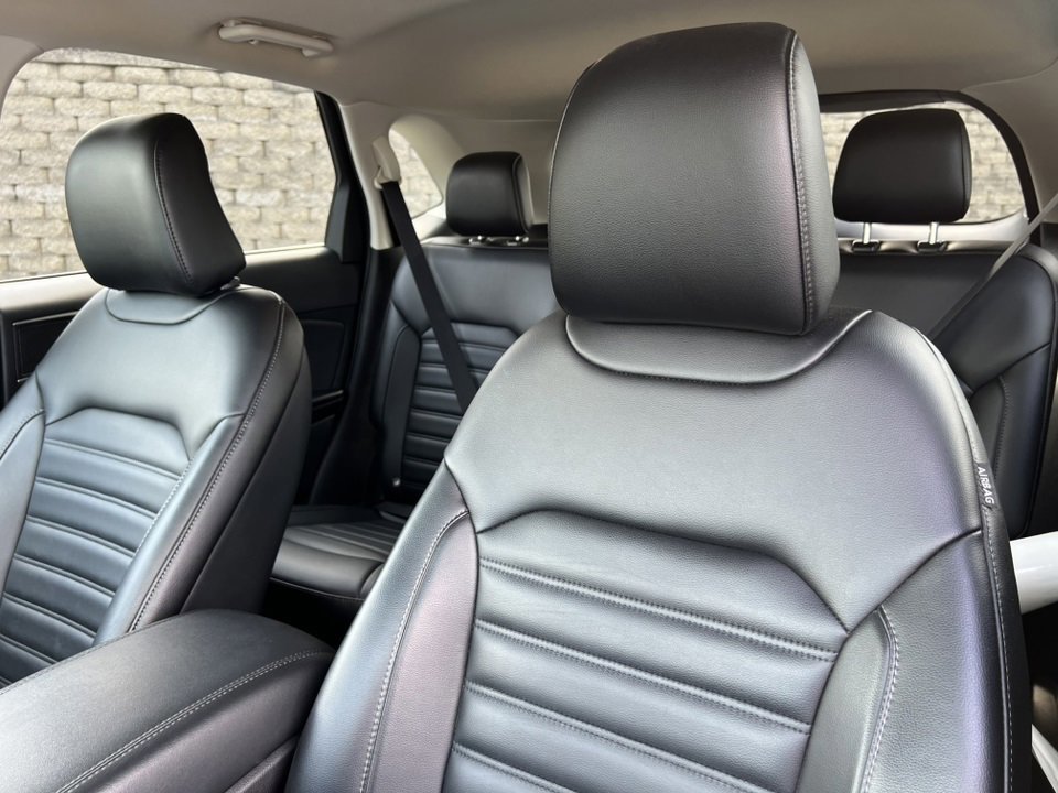 Certified 2022 Ford Edge SEL w/ Convenience Package image 17