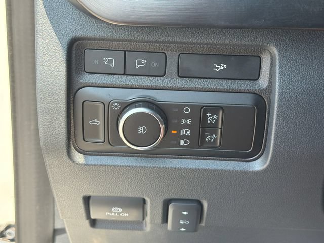 Certified 2024 Ford F350 Lariat w/ Lariat Ultimate Package AWD/4WD image 32