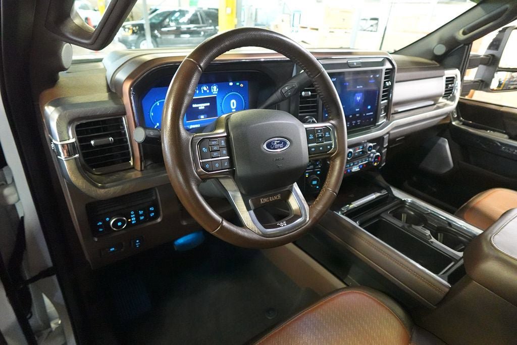 Certified 2025 Ford F450 King Ranch AWD/4WD image 27