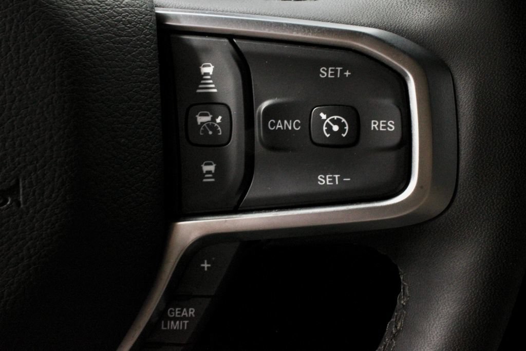 Used 2025 RAM 1500 Big Horn AWD/4WD image 29