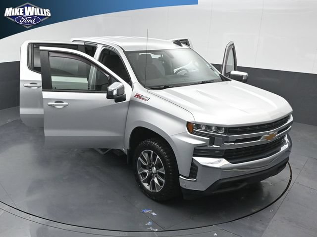 Used 2020 Chevrolet Silverado 1500 LT w/ Texas Edition AWD/4WD image 25
