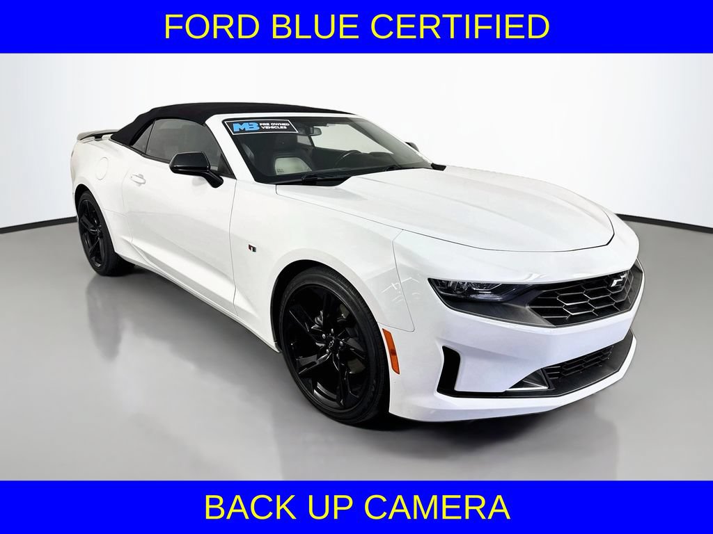 Used 2022 Chevrolet Camaro LT w/ RS Package RWD image 4