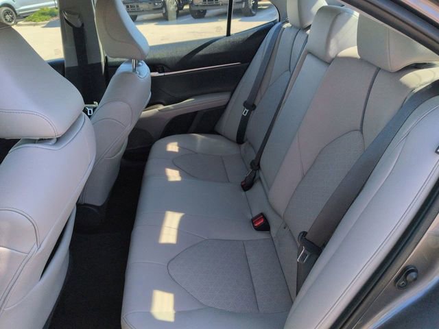 Used 2021 Toyota Camry XSE image 13