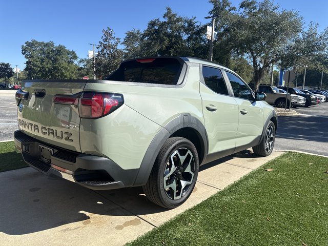 Used 2023 Hyundai Santa Cruz Limited AWD/4WD image 3