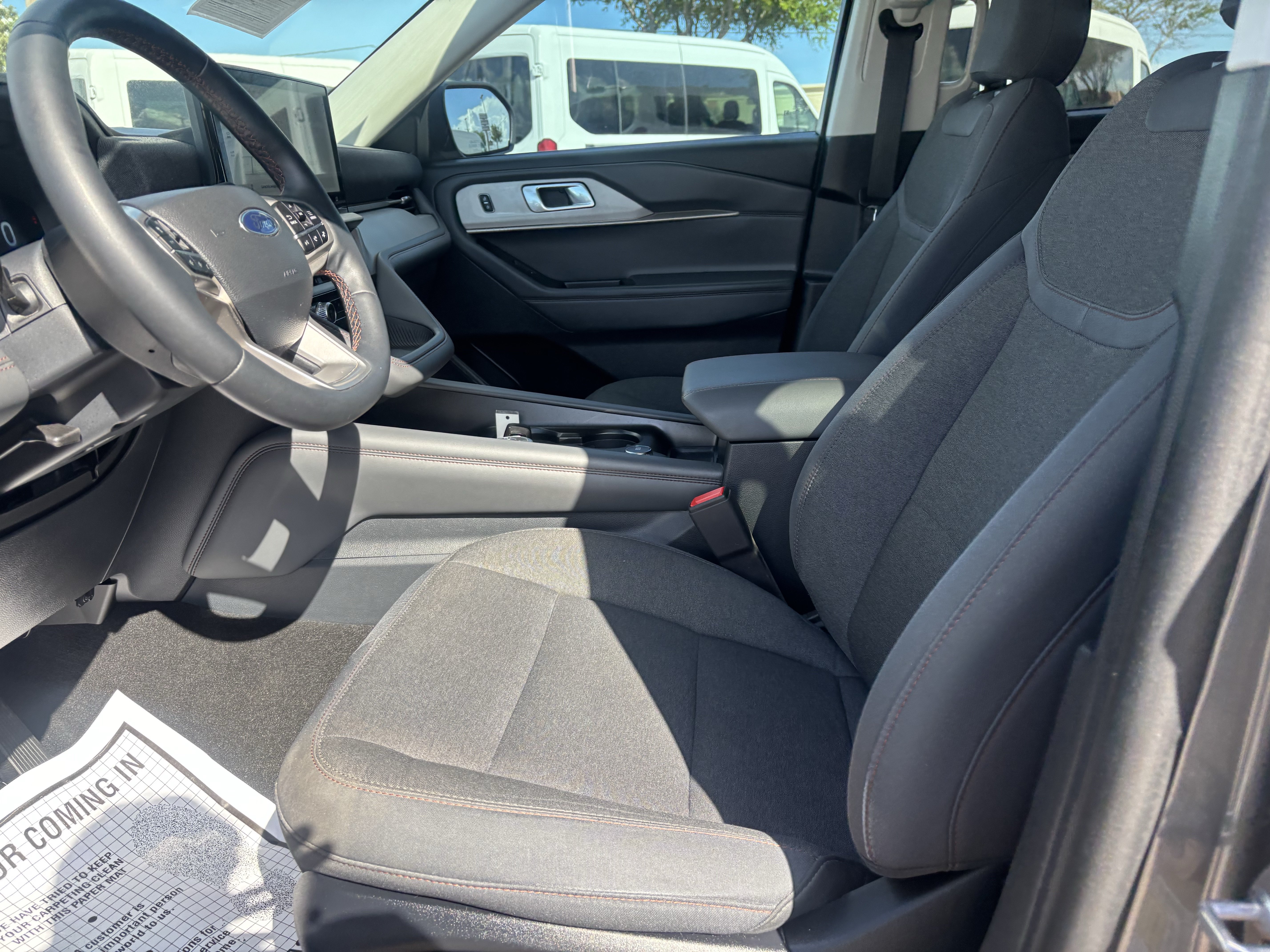 Certified 2025 Ford Explorer Active RWD image 10
