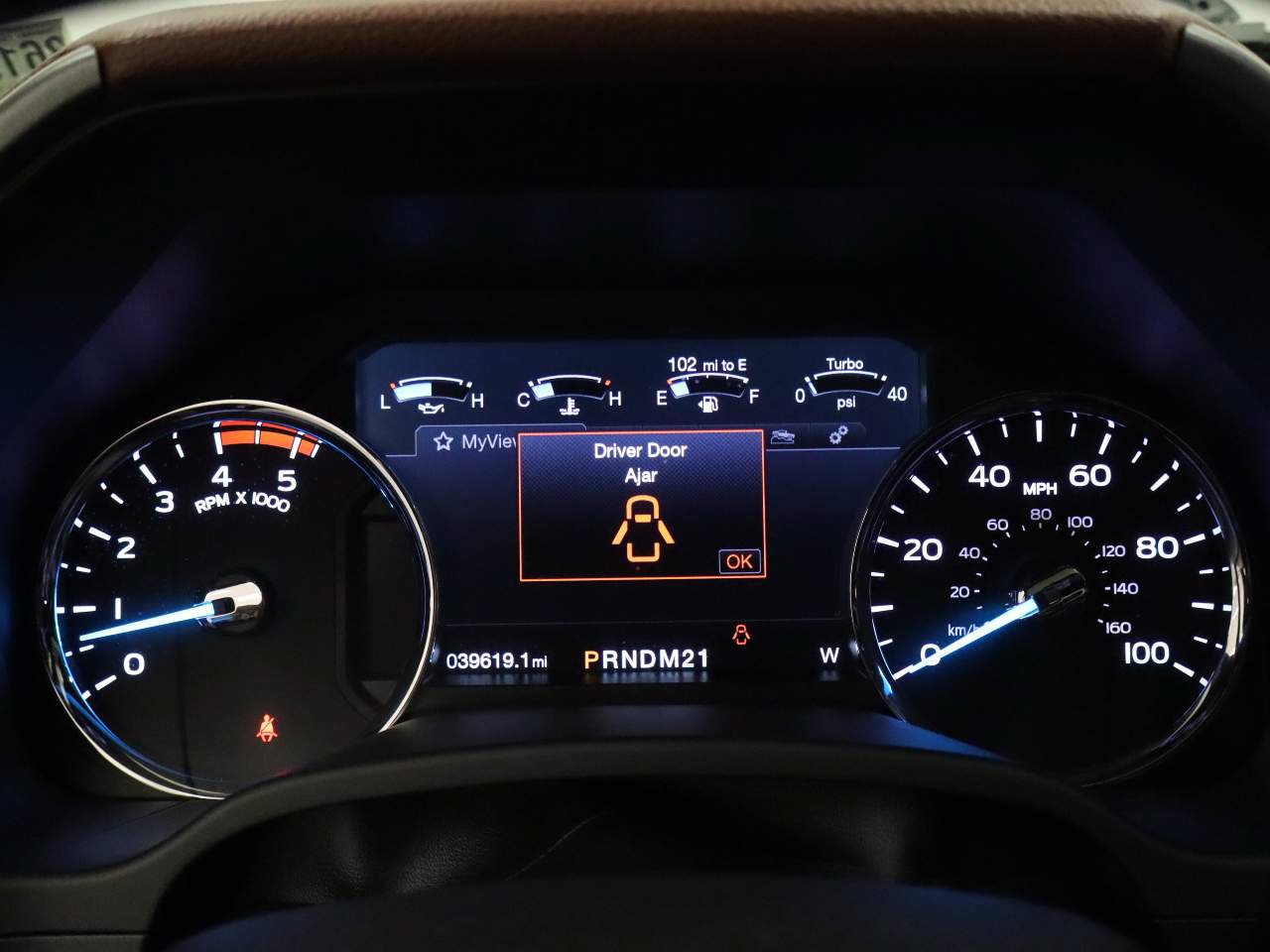 Certified 2019 Ford F250 Platinum w/ Platinum Ultimate Package AWD/4WD image 7