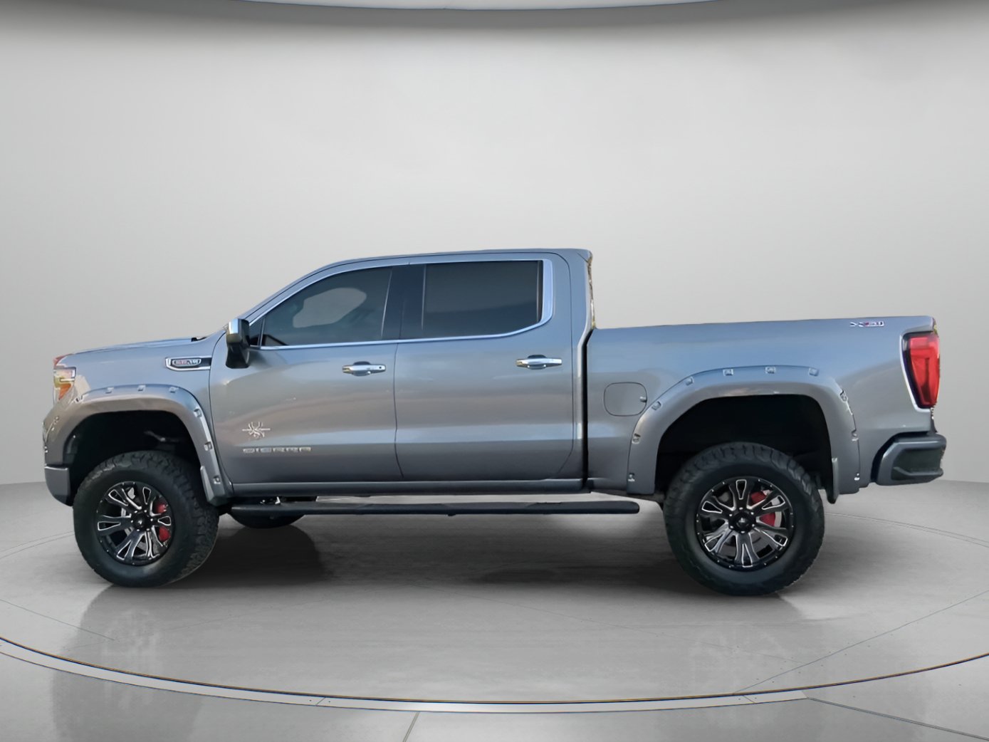 Used 2020 GMC Sierra 1500 SLT w/ SLT Premium Plus Package AWD/4WD image 14