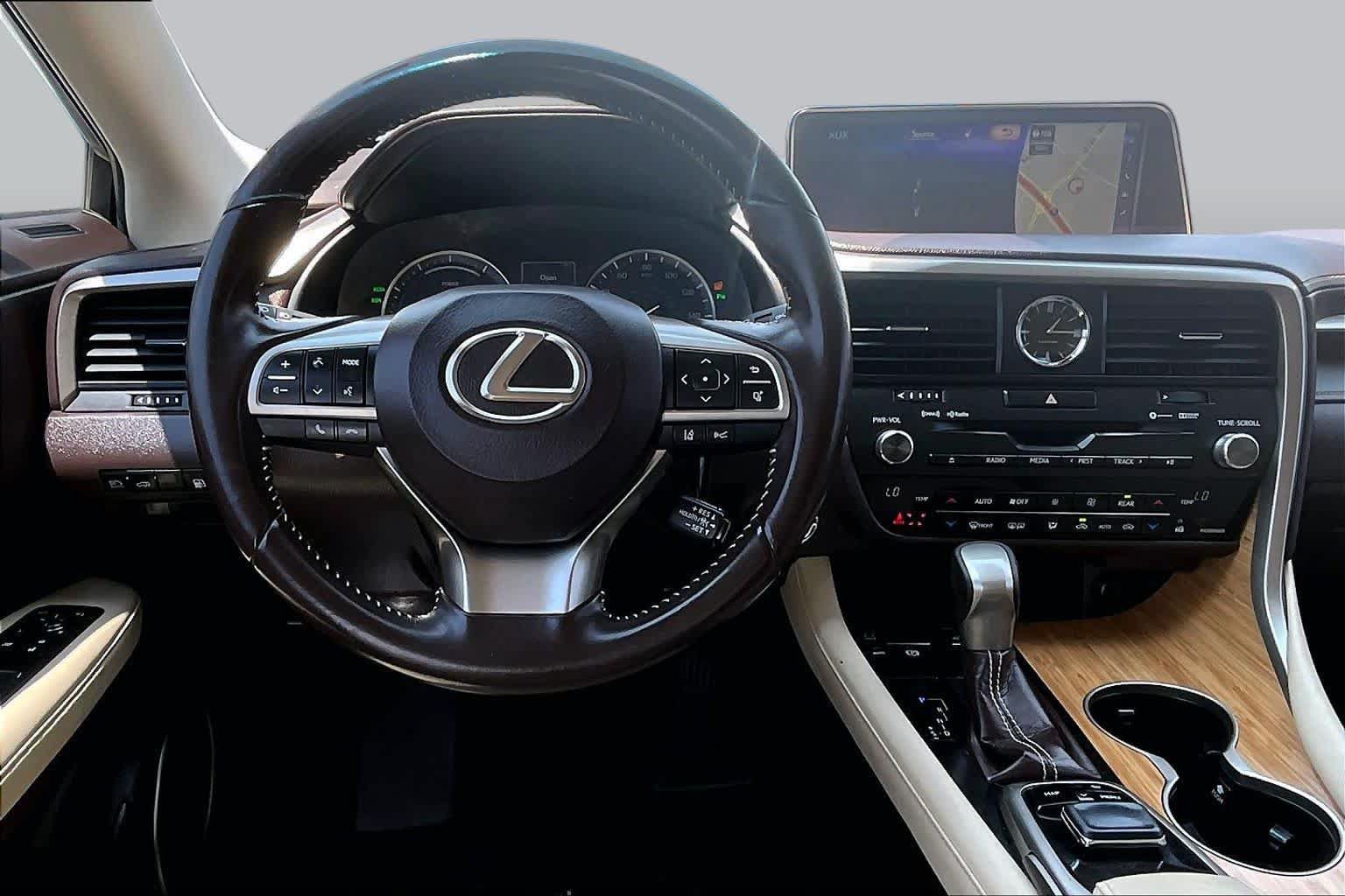 Used 2018 Lexus RX 450hL Premium w/ Premium Package AWD/4WD image 6