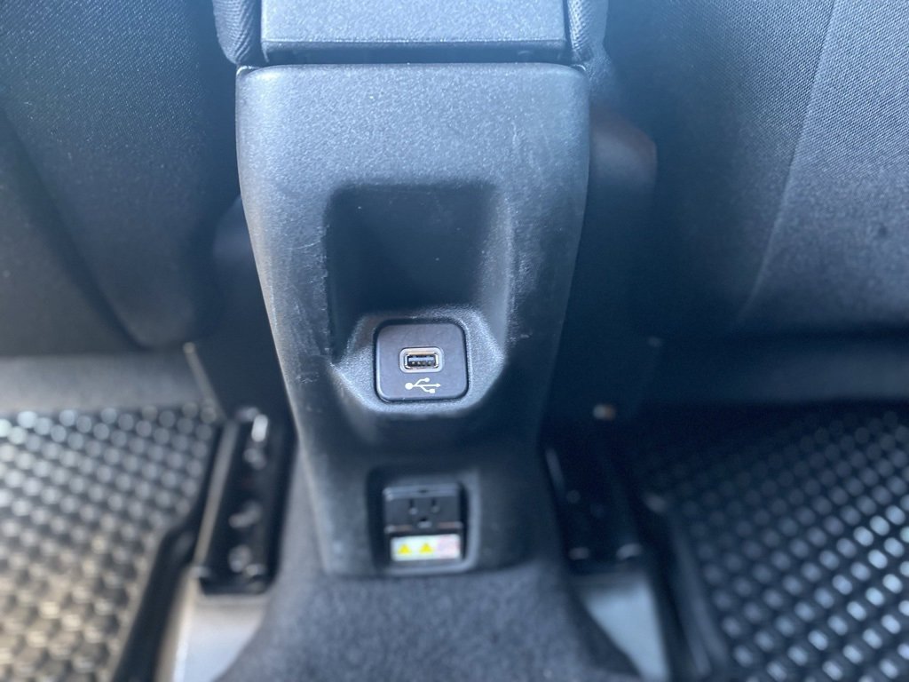 Used 2021 Jeep Renegade Latitude image 24