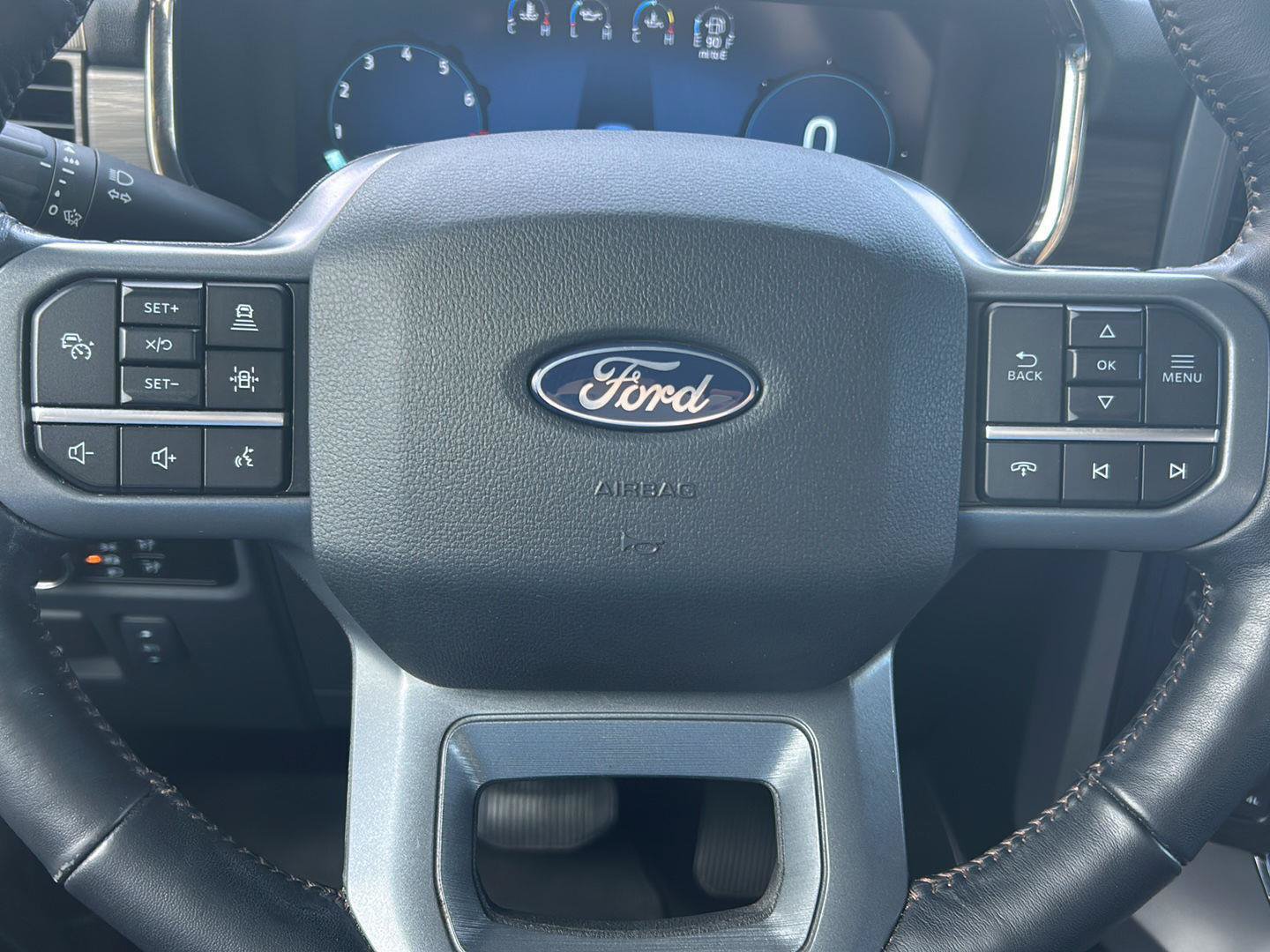 Certified 2024 Ford F150 Lariat w/ FX4 Off-Road Package AWD/4WD image 12