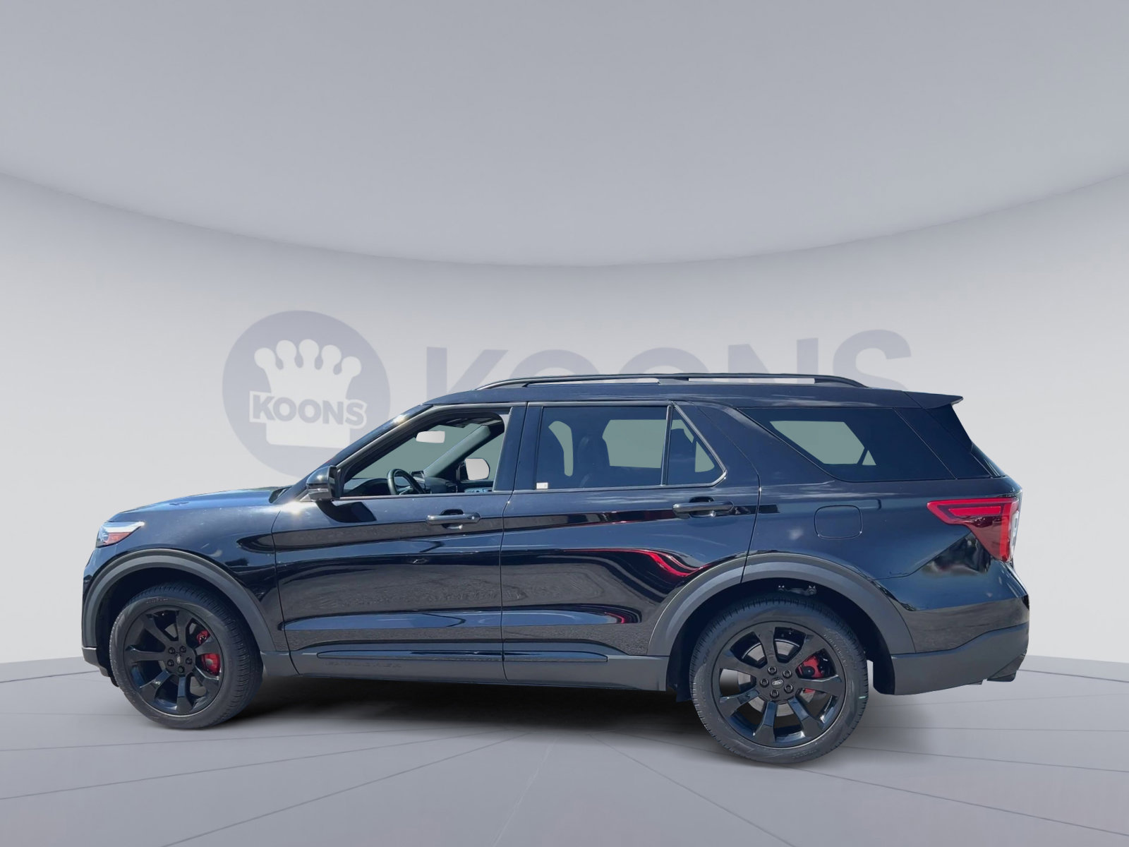 Certified 2022 Ford Explorer ST w/ Equipment Group 401A AWD/4WD image 8