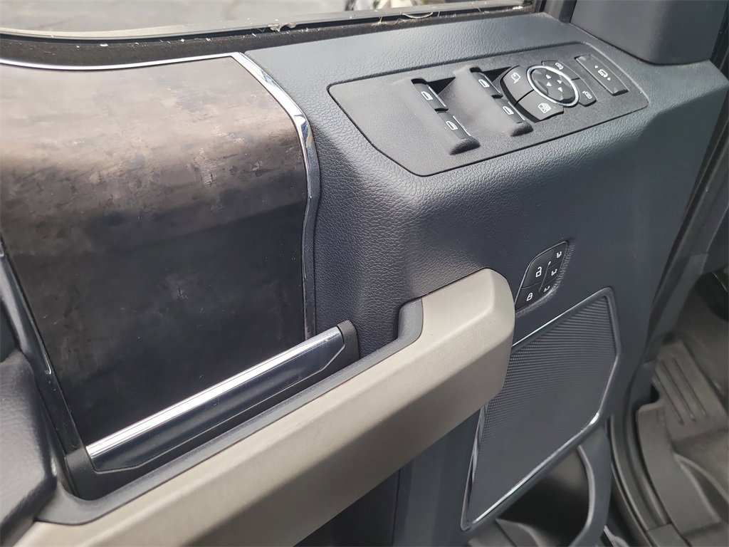 Certified 2022 Ford F250 Lariat w/ Lariat Ultimate Package image 15