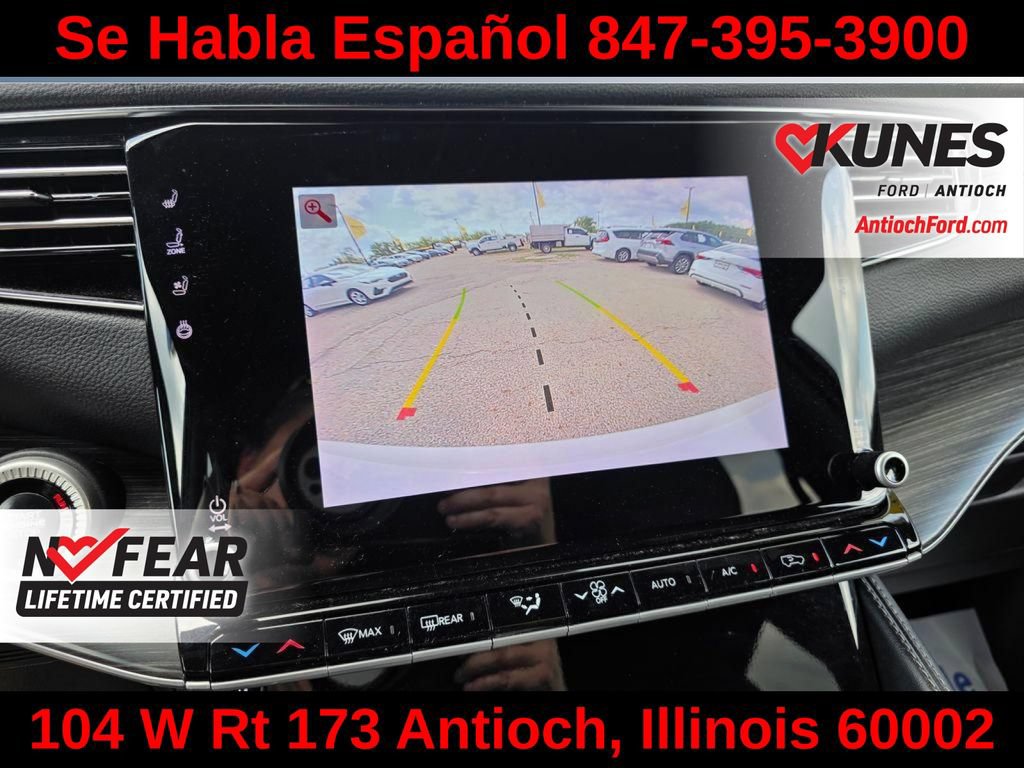 Used 2024 Jeep Wagoneer L Series II w/ Flexible Seating Group AWD/4WD image 57