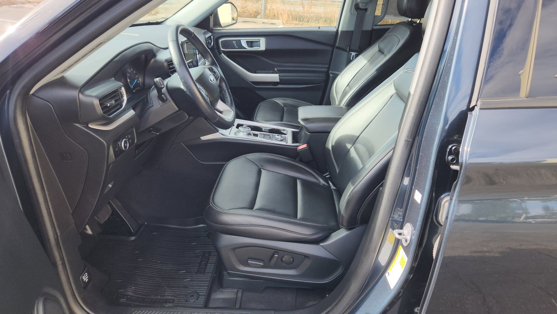 Certified 2023 Ford Explorer XLT w/ Equipment Group 202A image 26