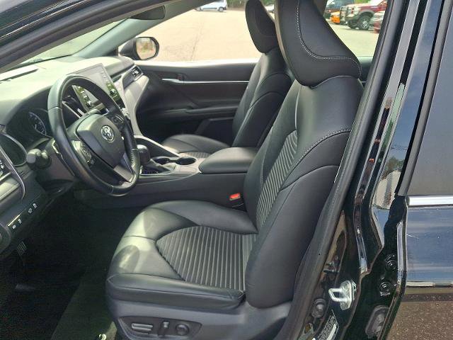 Used 2024 Toyota Camry SE FWD image 13