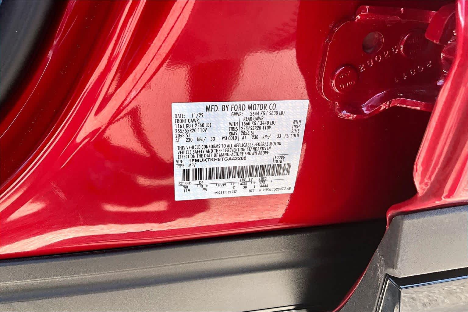 Certified 2026 Ford Explorer ST-Line w/ Premium Package RWD image 35