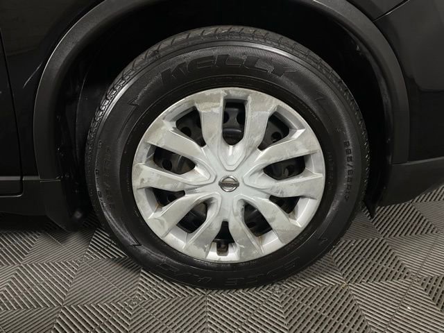 Used 2017 Nissan Rogue S w/ Appearance Package image 10