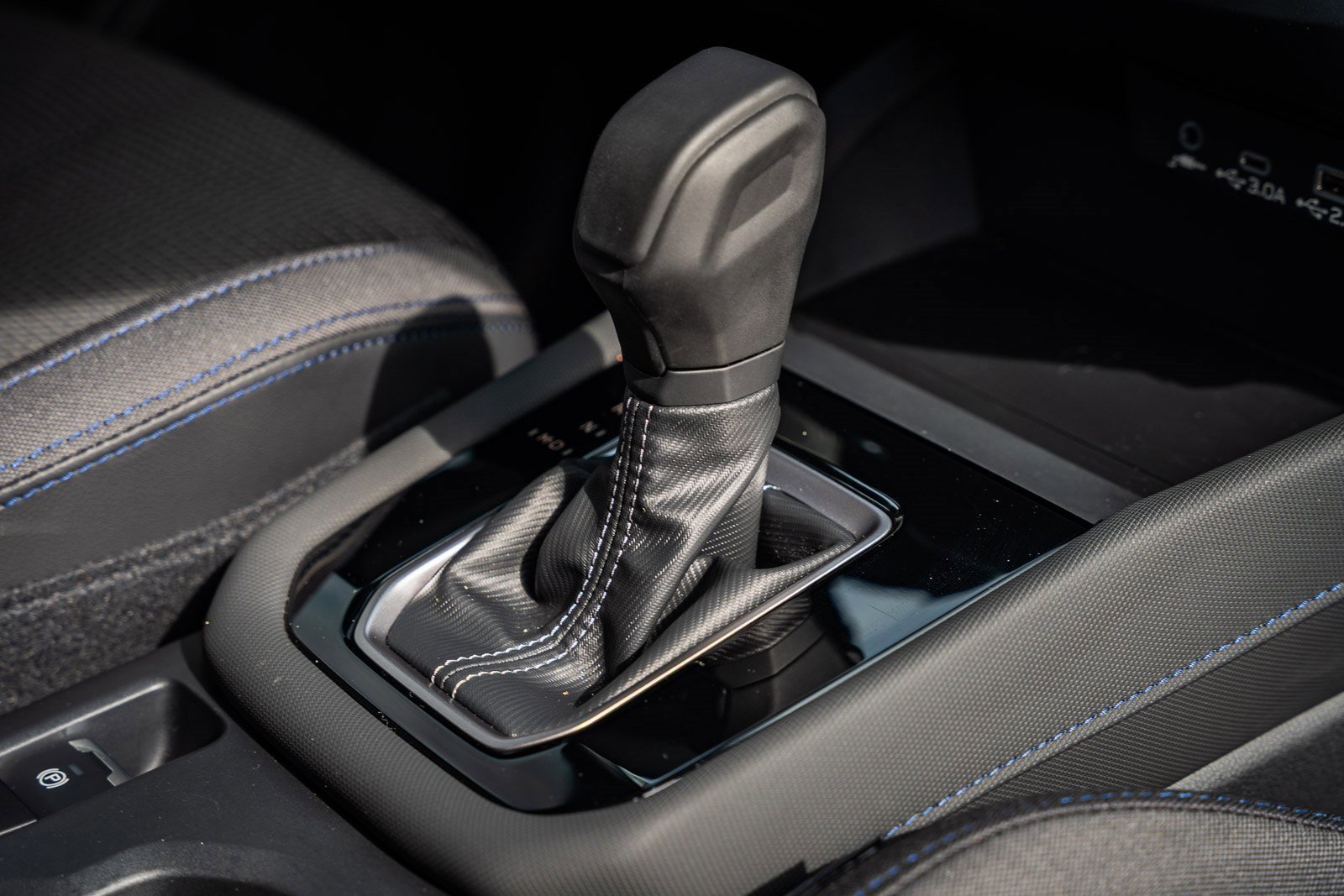 Used 2025 Subaru Forester Premium image 36