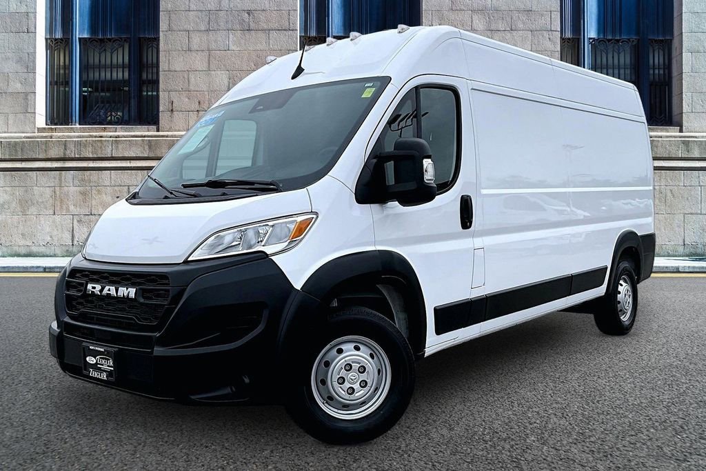 Used 2023 RAM ProMaster 2500 FWD image 2