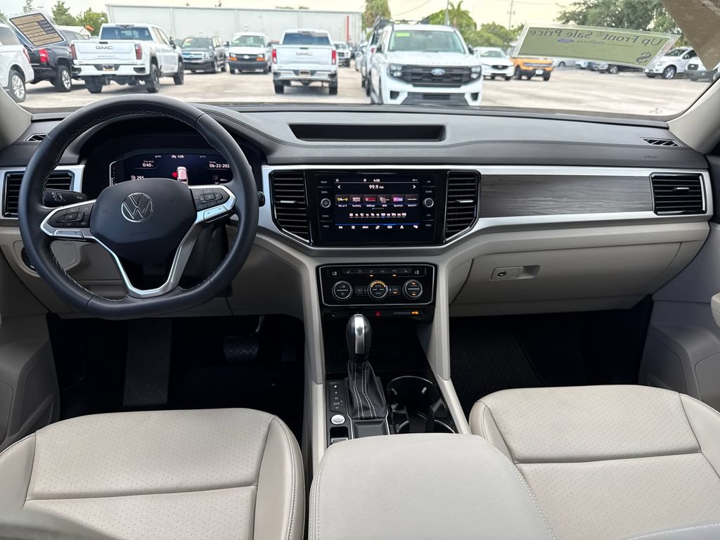 Used 2022 Volkswagen Atlas SE FWD image 6