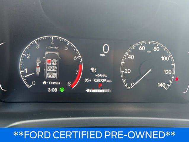 Used 2024 Honda Pilot Touring image 11