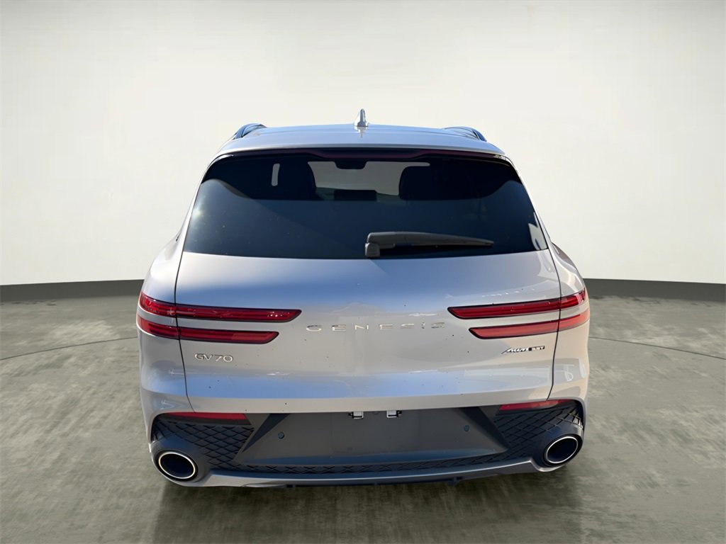 Used 2022 Genesis GV70 3.5T Sport w/ Sport Prestige Package image 3