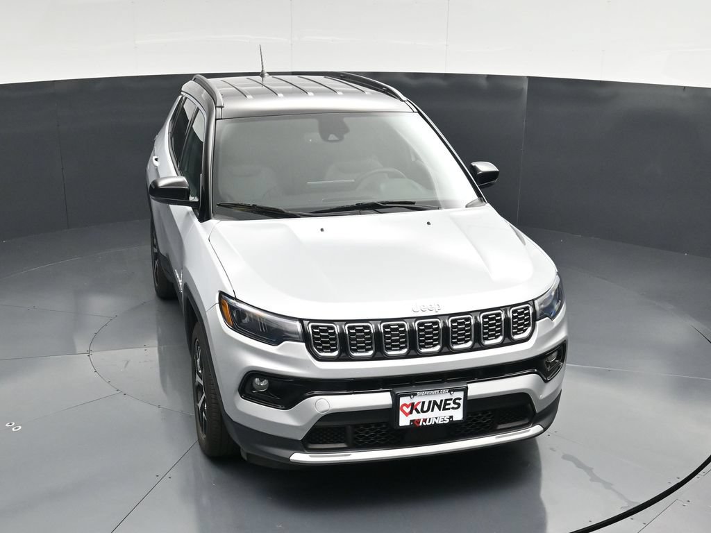 Used 2025 Jeep Compass Limited AWD/4WD image 48