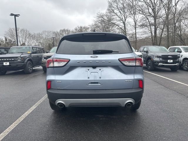 Certified 2022 Ford Escape SE w/ Convenience Package AWD/4WD image 3