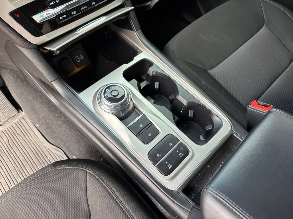Certified 2024 Ford Explorer XLT RWD image 13