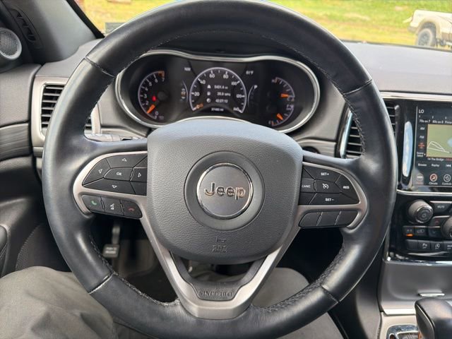 Used 2022 Jeep Grand Cherokee Laredo X RWD image 16