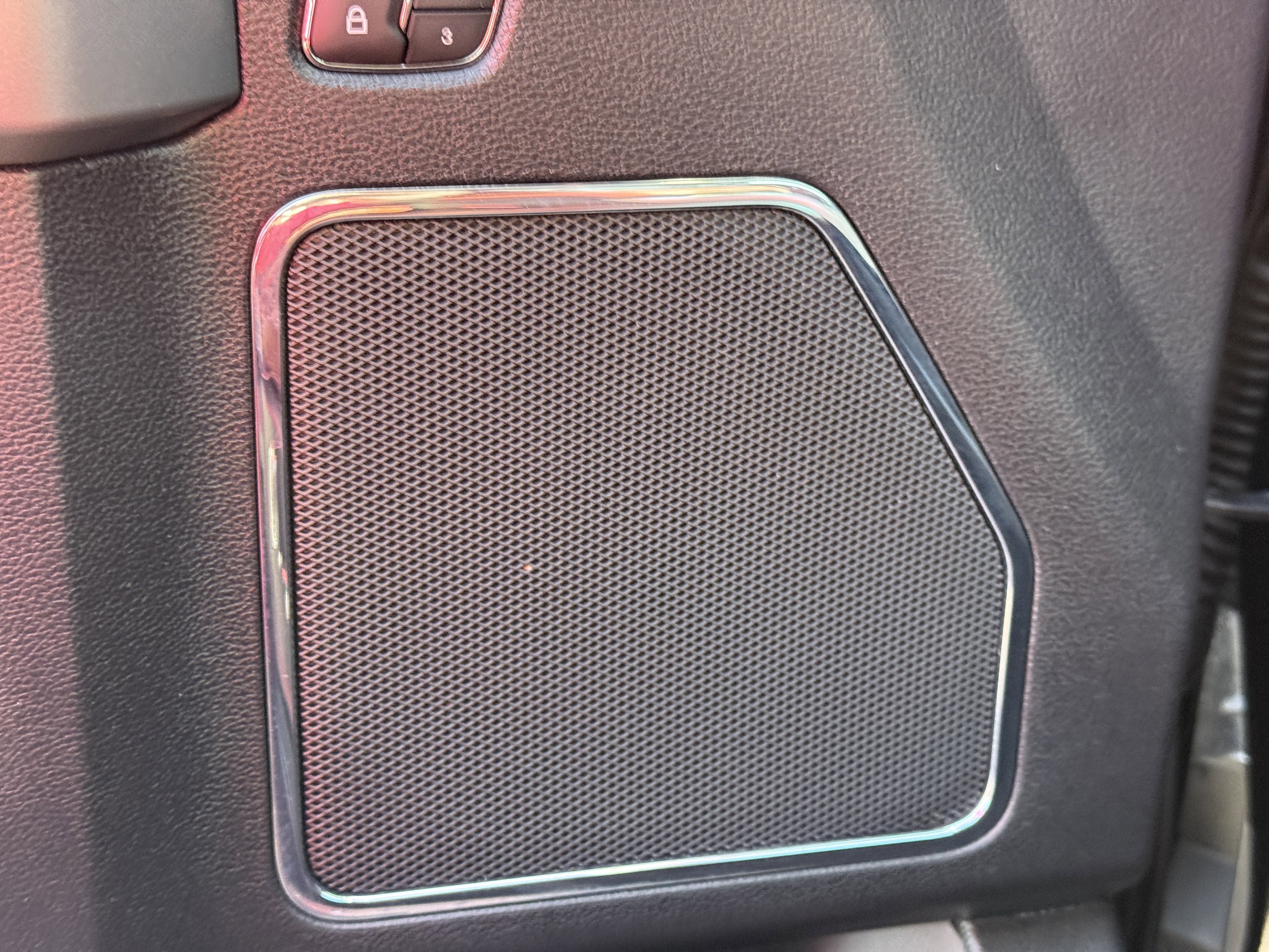 Certified 2019 Ford F450 Platinum w/ Platinum Ultimate Package image 17