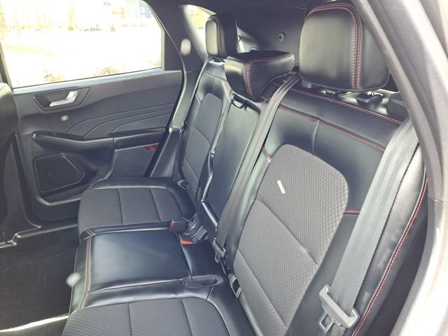 Certified 2024 Ford Escape ST-Line w/ Tech Pack #1 image 21