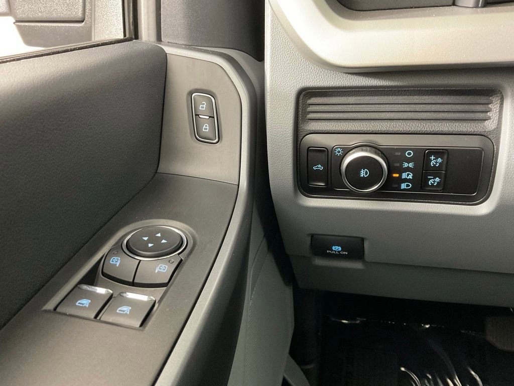 Certified 2025 Ford F250 XLT image 17