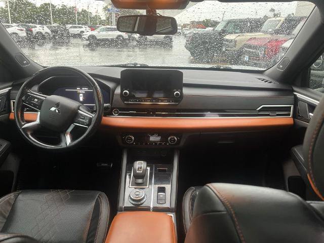 Used 2022 Mitsubishi Outlander SEL AWD/4WD image 17