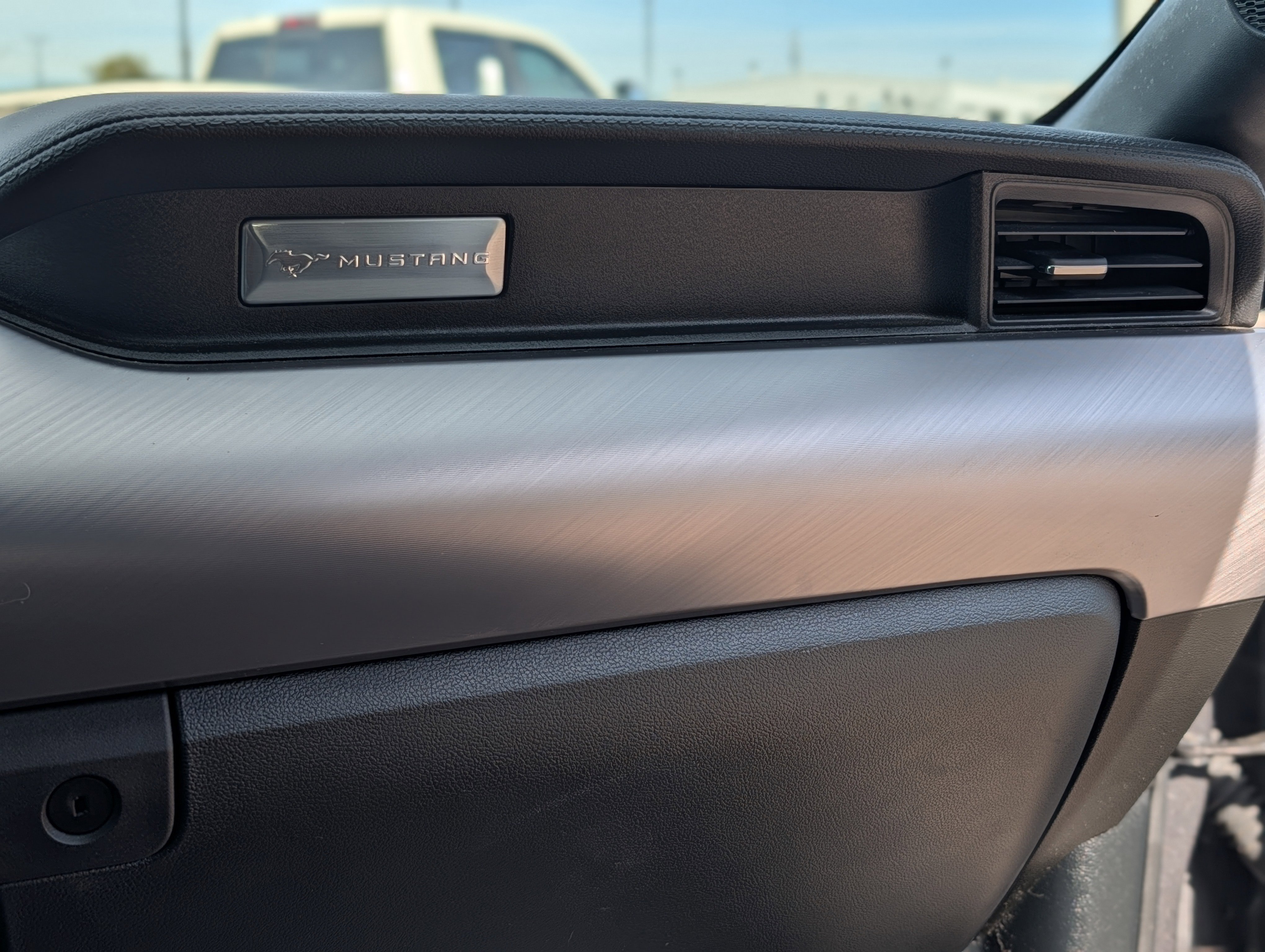 Certified 2022 Ford Mustang GT w/ Black Accent Package image 16