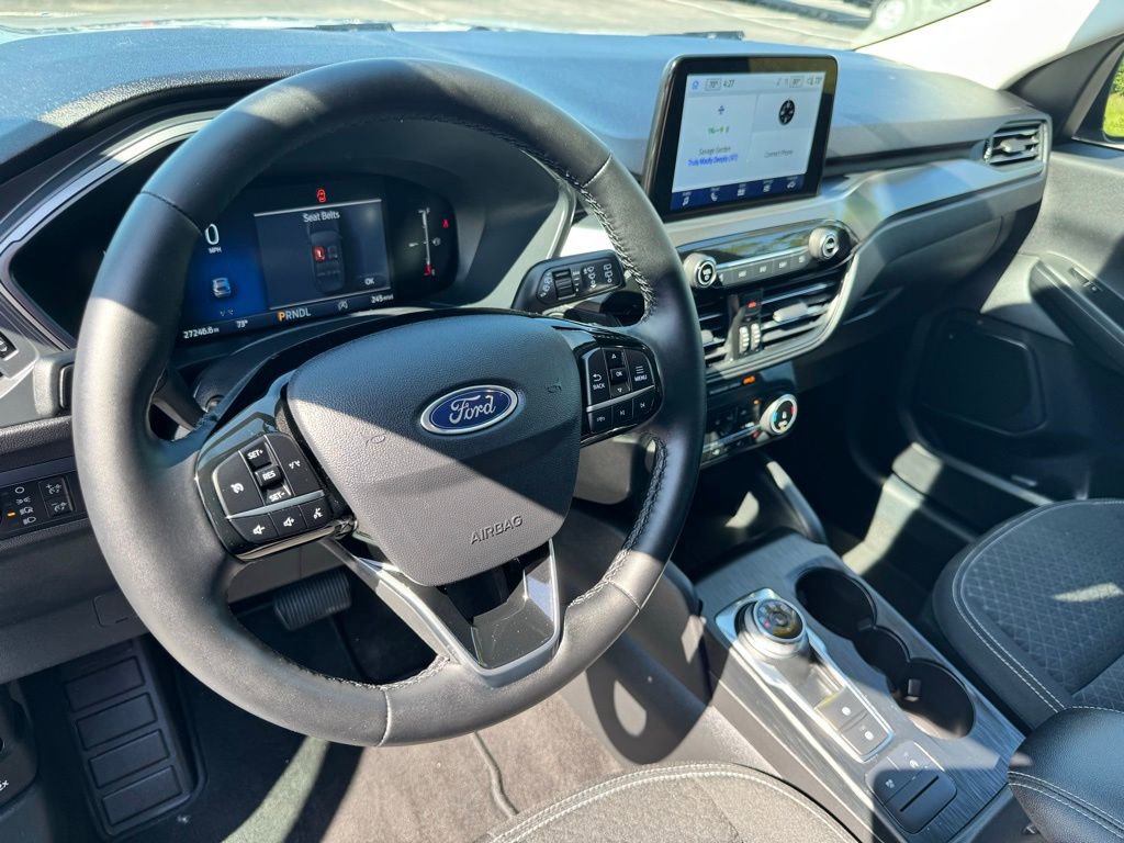 Certified 2025 Ford Escape Active w/ Cold Weather Package FWD image 29