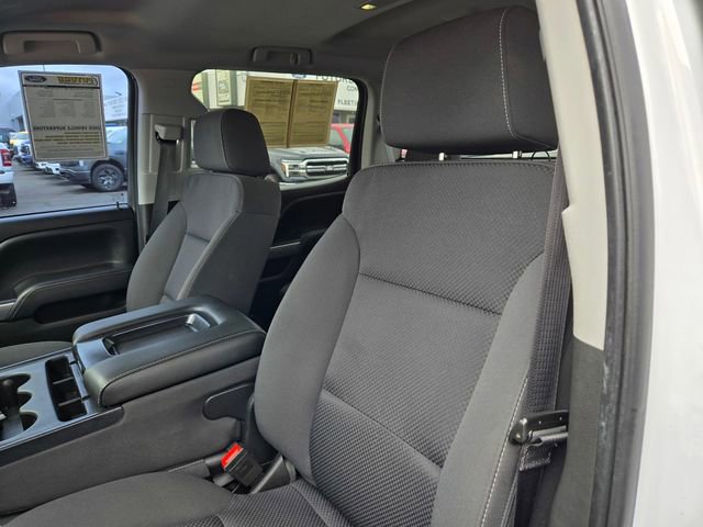 Used 2018 Chevrolet Silverado 1500 LT w/ LT Eassist Package image 12