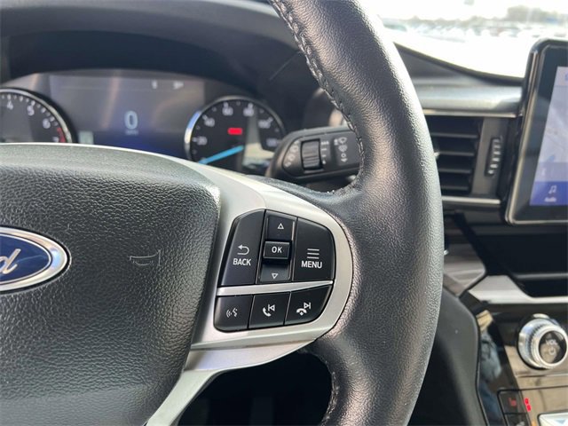 Certified 2023 Ford Explorer Limited w/ Equipment Group 301A image 18