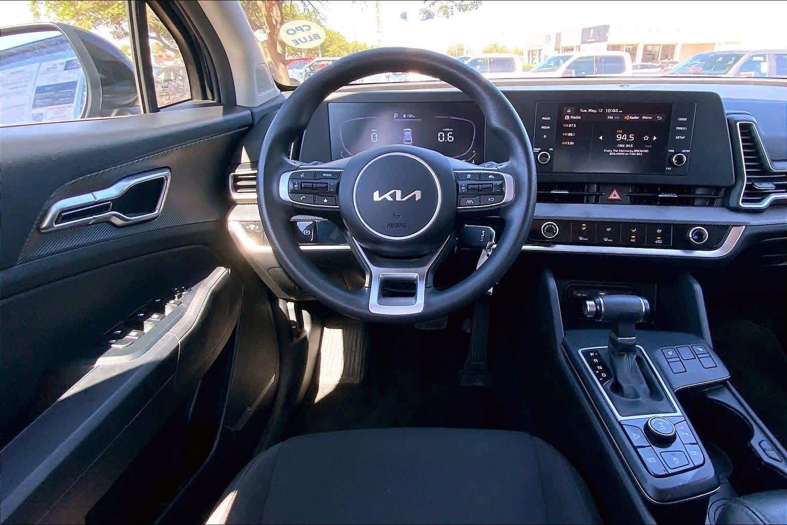 Used 2023 Kia Sportage LX AWD/4WD image 6