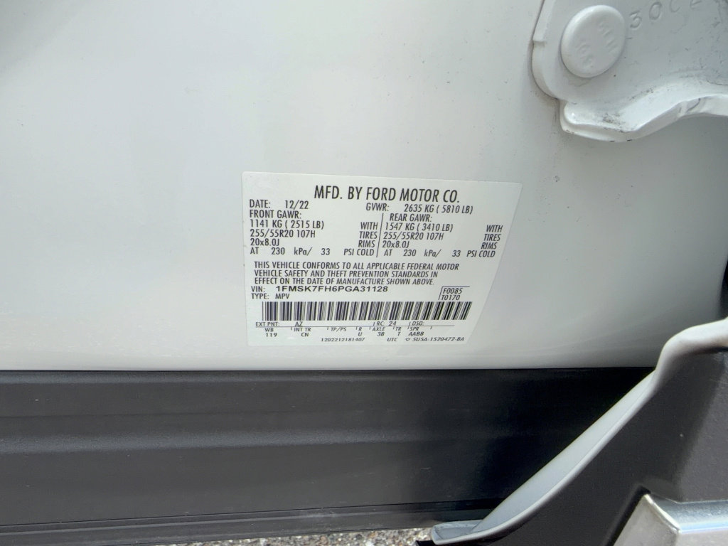 Certified 2023 Ford Explorer Limited w/ Limited Technology Package RWD image 35