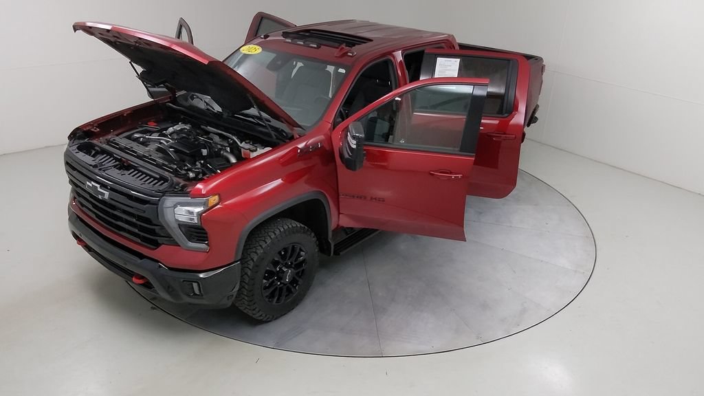 Used 2025 Chevrolet Silverado 2500 LTZ w/ Trail Boss Package AWD/4WD image 60