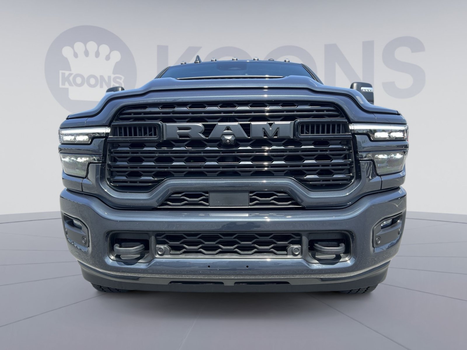 Used 2026 RAM 3500 Limited AWD/4WD image 11